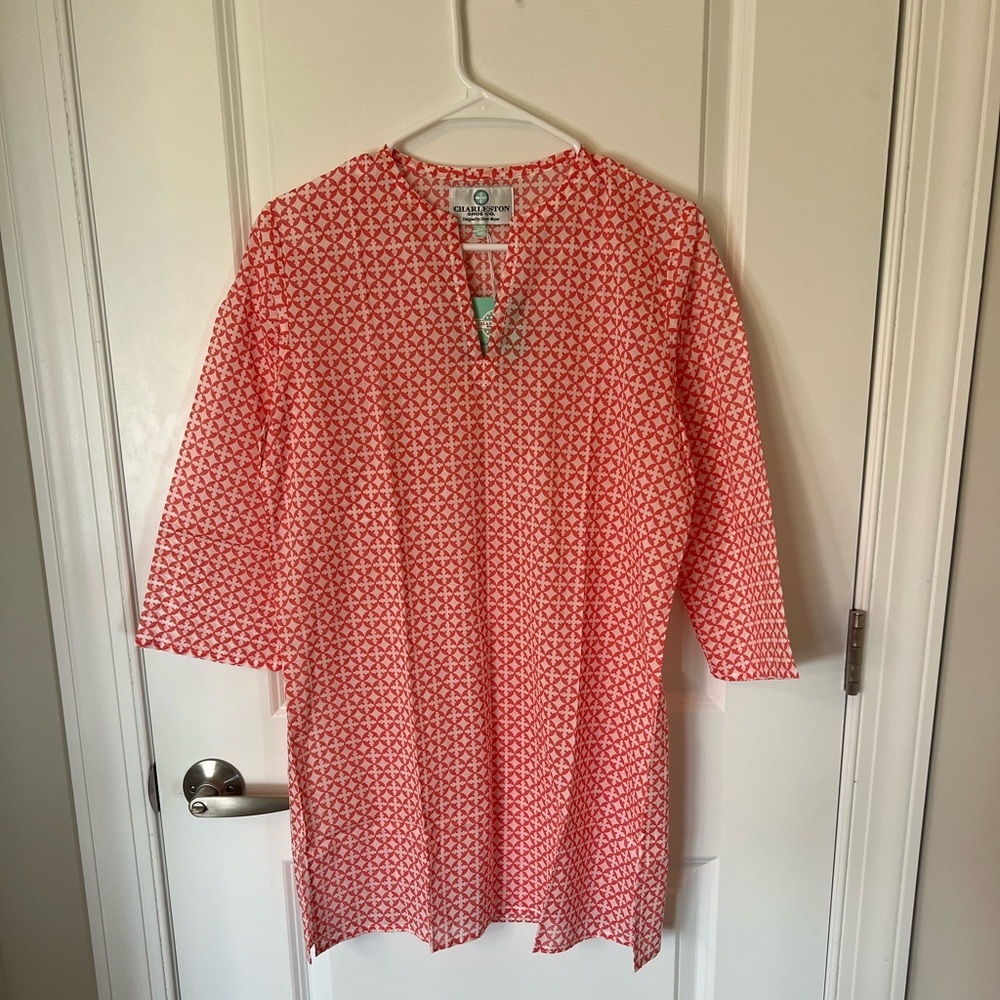Charleston Shoe Co Tunic Top